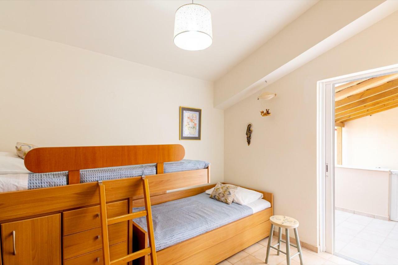 Aiolos Holiday home